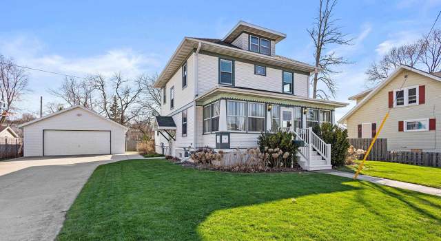 Photo of 1016 Doty St, Green Bay, WI 54301