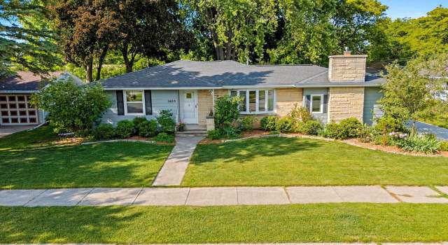 Photo of 1655 Cypress Ln, Green Bay, WI 54302