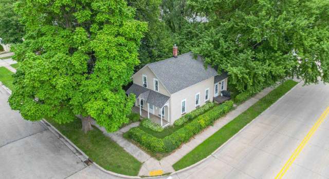 Photo of 100 N Winnebago St, De Pere, WI 54115