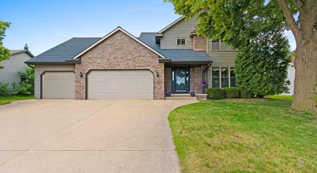 Photo of 2828 Libal St, Green Bay, WI 54301