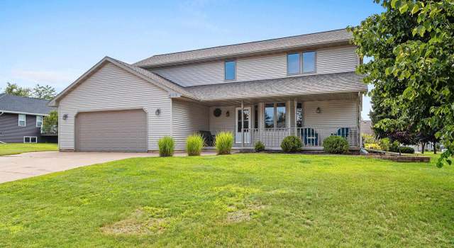 Photo of 475 Mcdougal Cir, Oconto Falls, WI 54154