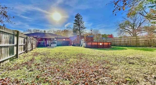 Photo of 1269 Garland St, Allouez, WI 54301