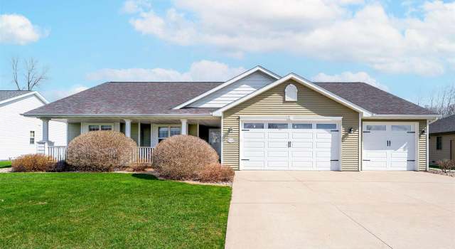 Photo of W7268 Dover Ct, Greenville, WI 54942