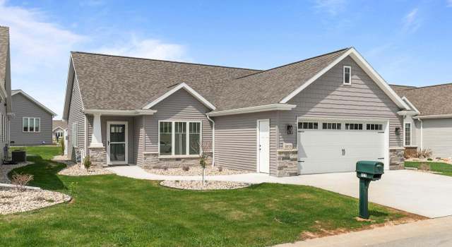 Photo of 4978 W Woods Creek Ln, Appleton, WI 54913