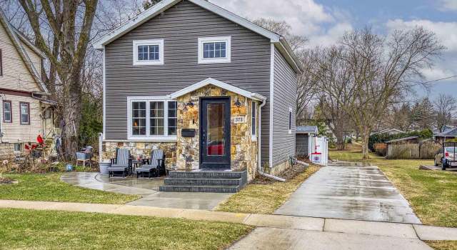 Photo of 373 N Walnut St, Mayville, WI 53050