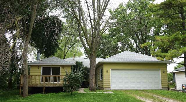 Photo of N8067 Lakeshore Dr, Fond Du Lac, WI 54937
