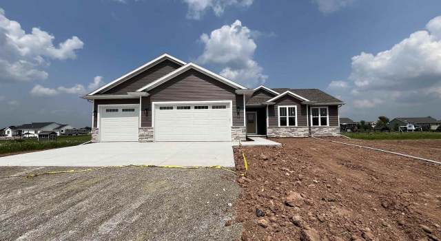 Photo of 5298 Cornhusk Ln, Omro, WI 54963