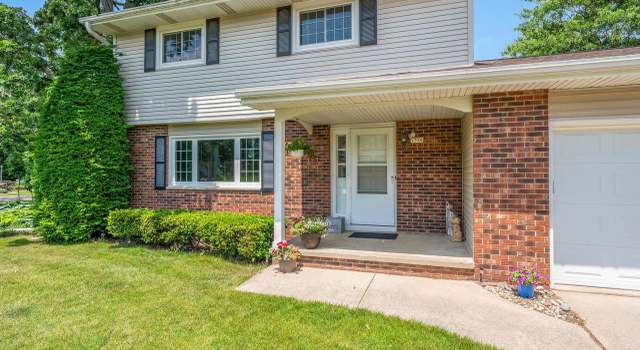 Photo of 1356 Maricopa Dr, Oshkosh, WI 54904