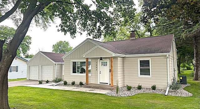 Photo of 1492 Shawano Ave, Green Bay, WI 54303