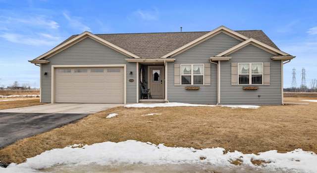 Photo of W2194 Wildflower Ln, Brillion, WI 54110