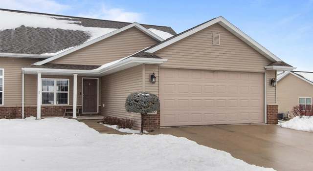 Photo of 520 Coonen Dr, Combined Locks, WI 54113