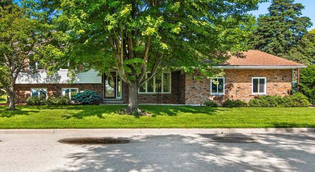 Photo of 615 Hall Ave, Oconto, WI 54153