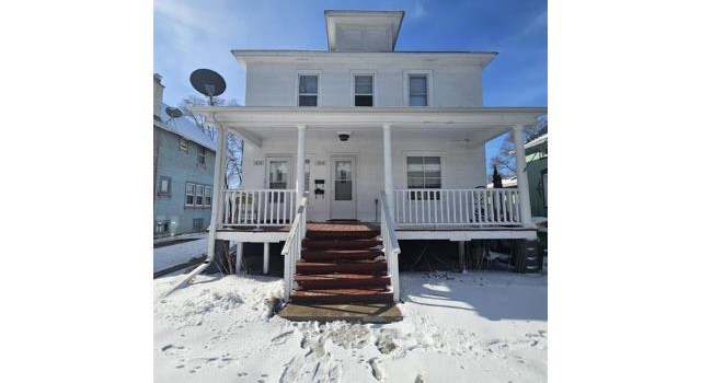 Photo of 1312 Elm St, Green Bay, WI 54302
