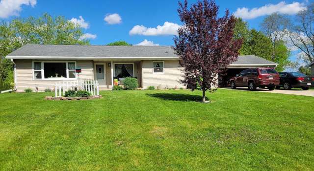 Photo of N4516 Hazelwood Rd, Hustisford, WI 53034