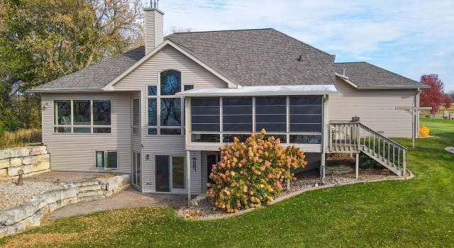 Photo of 535 Lake Breeze Dr, Chilton, WI 53014