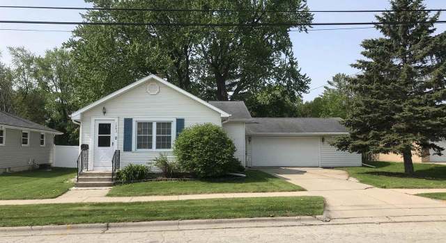 Photo of 1243 Elmore St, Green Bay, WI 54303