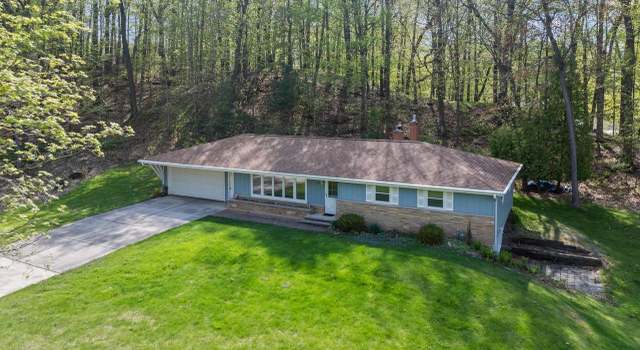 Photo of 348 Swiss Hill Dr, Green Bay, WI 54302
