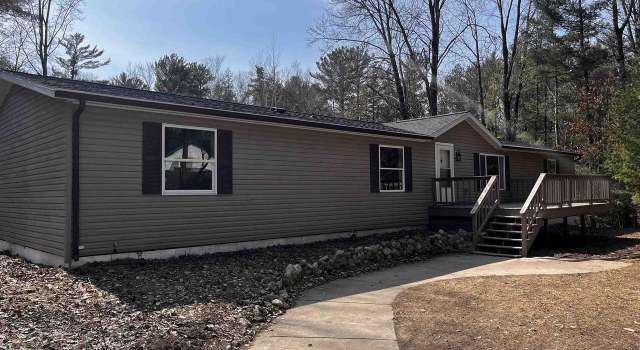 Photo of 3267 N River Bend Dr, Peshtigo, WI 54157