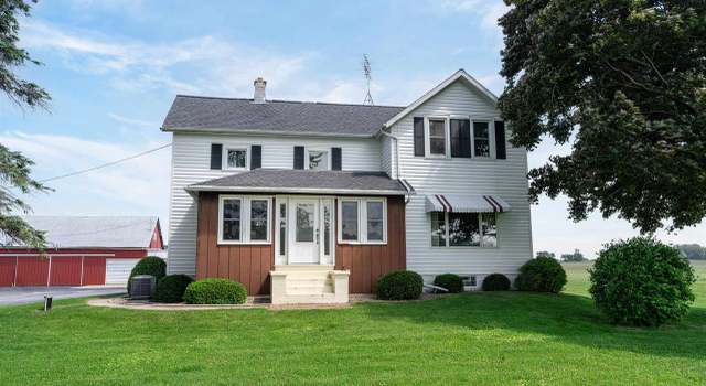 Photo of W3882 Faro Springs Rd, Hilbert, WI 54129