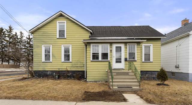 Photo of 756 W 9th Ave, Oshkosh, WI 54902