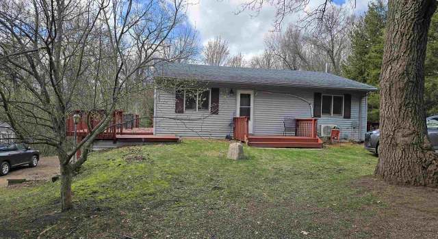 Photo of N7042 Garden Gtwy, Almond, WI 54909