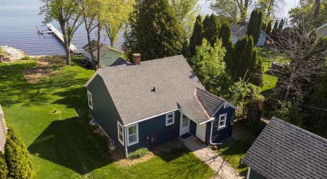 Photo of 2664 Shorehaven Ln, Oshkosh, WI 54904