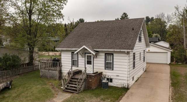 Photo of 207 E Sumner St, Weyauwega, WI 54983