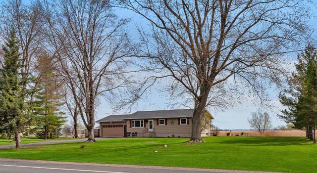 Photo of N9543 Lakeshore Dr, Van Dyne, WI 54979