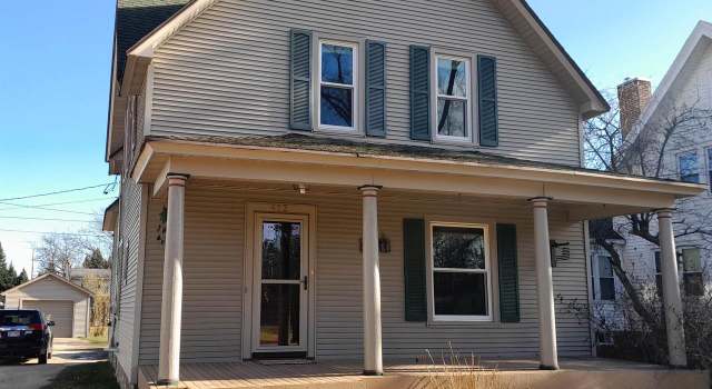 Photo of 413 Pine River St, Redgranite, WI 54970
