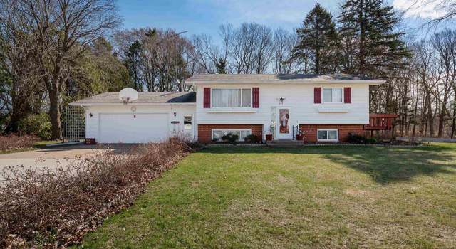 Photo of 204 Woodside St, Rosendale, WI 54974