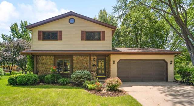 Photo of 40 Barrington Ct, Fond Du Lac, WI 54935