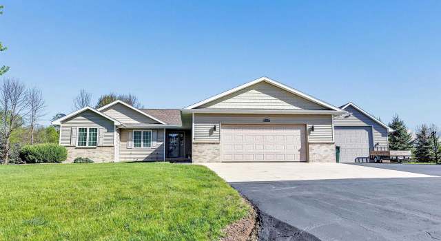 Photo of 6271 Baywood Cir, Luxemburg, WI 54217