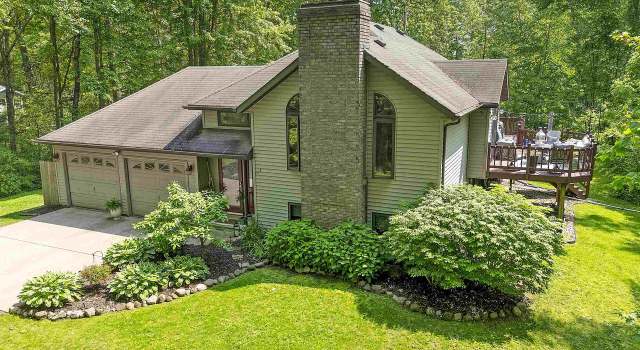 Photo of 2360 Woodington Way, Suamico, WI 54173