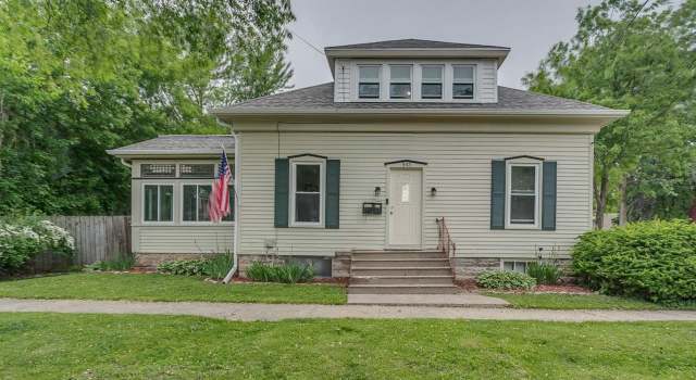 Photo of 543 N Durkee St, Appleton, WI 54911
