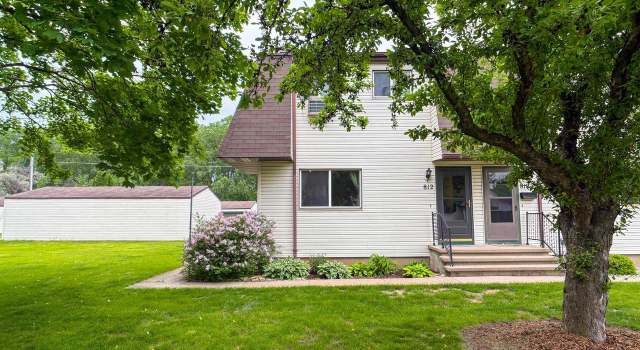 Photo of 812 Kay Kourt, Neenah, WI 54956