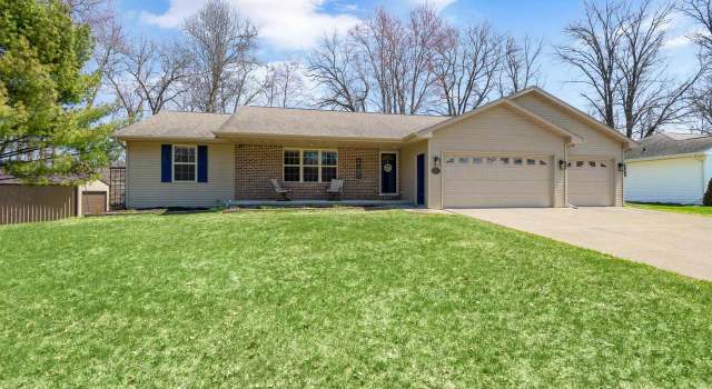 Photo of 421 Ironwood Ct, Oconto, WI 54153