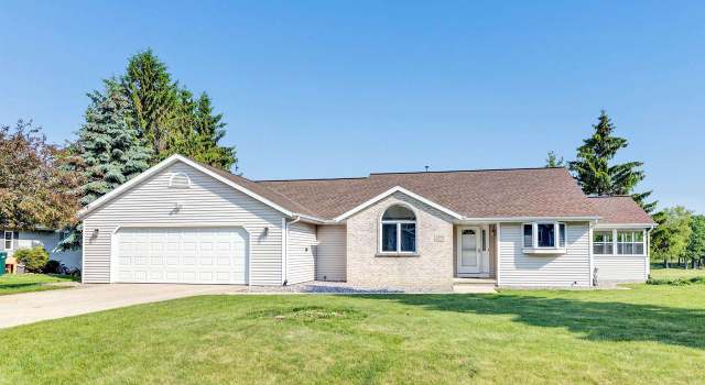 Photo of 5073 Scottie Ct, New Franken, WI 54229