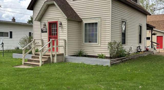 Photo of 307 E Washington St, Crandon, WI 54520