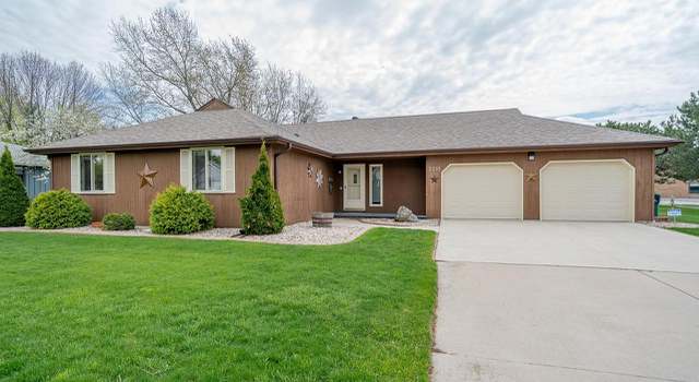Photo of 2211 W Capitol Dr, Appleton, WI 54914