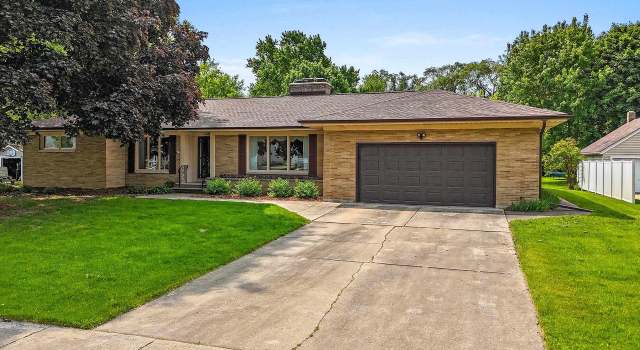 Photo of 1238 Grignon St, Green Bay, WI 54301