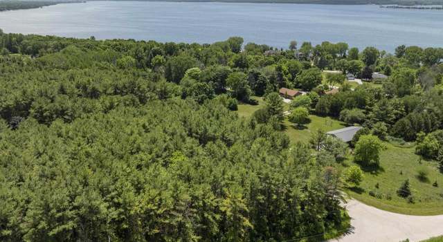 Photo of Bay Shore Heights Cir, Sturgeon Bay, WI 54235