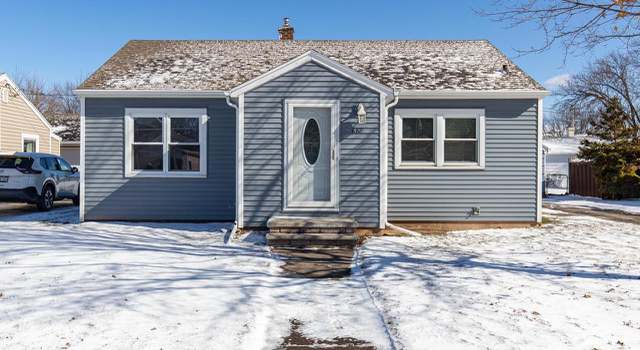 Photo of 882 Maple St, Neenah, WI 54956