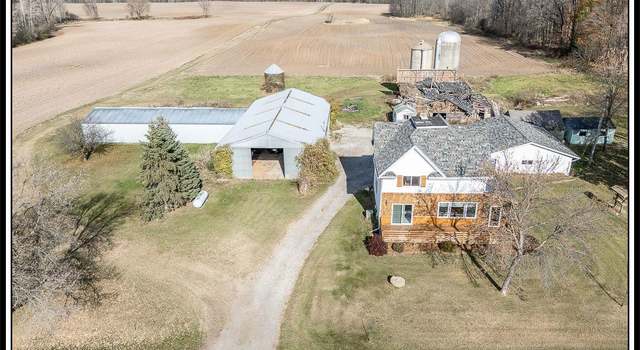 Photo of W6516 Center Valley Rd, Shiocton, WI 54170