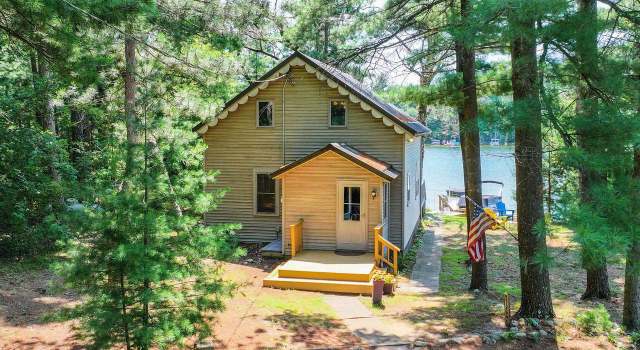Photo of W5553 Springwater Dr, Wild Rose, WI 54984