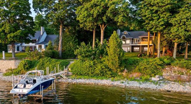 Photo of 4495 Bay Shore Dr, Sturgeon Bay, WI 54235