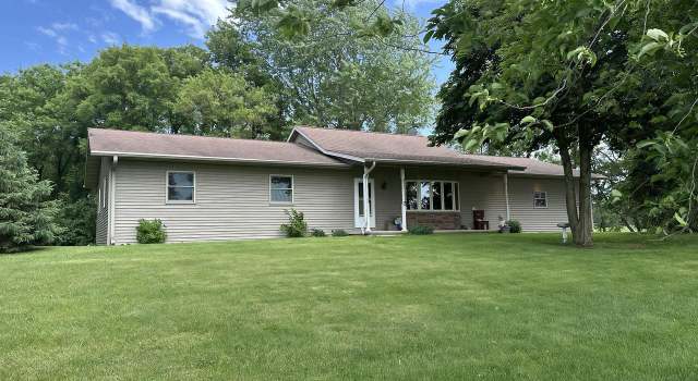 Photo of 5054 Degantown Rd, Gillett, WI 54124