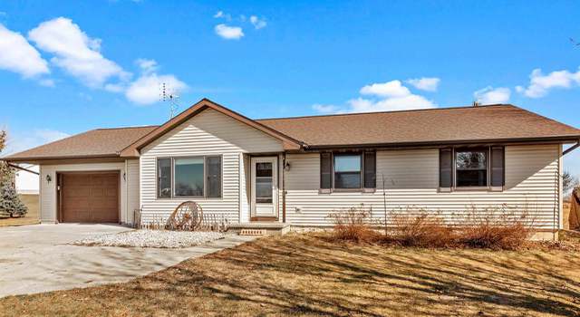 Photo of N5413 Hillview Rd, Saint Cloud, WI 53079