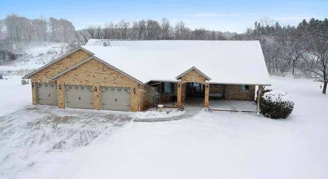 Photo of 110 Sugar Maple Dr, Luxemburg, WI 54217