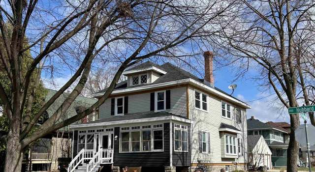 Photo of 874 Hubbard St, Green Bay, WI 54303