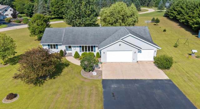 Photo of N2763 Pioneer Rd, Clintonville, WI 54929